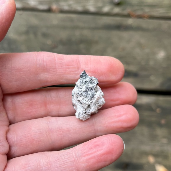 Sherry Topaz Crystal Cluster in Matrix - Picture 8 of 12